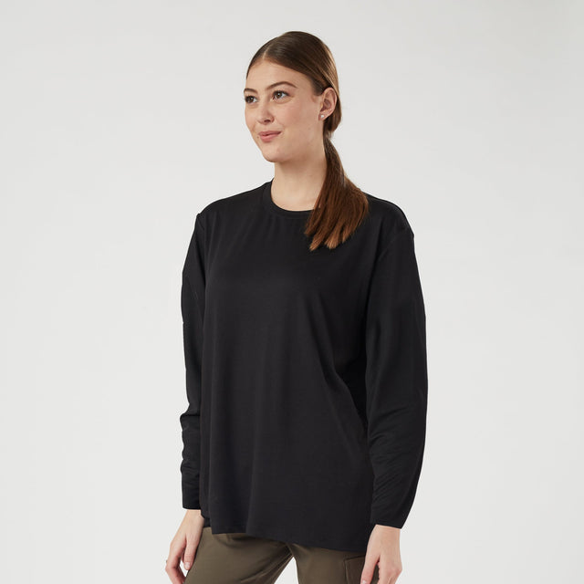 Women's Long Sleeve Performance Tee